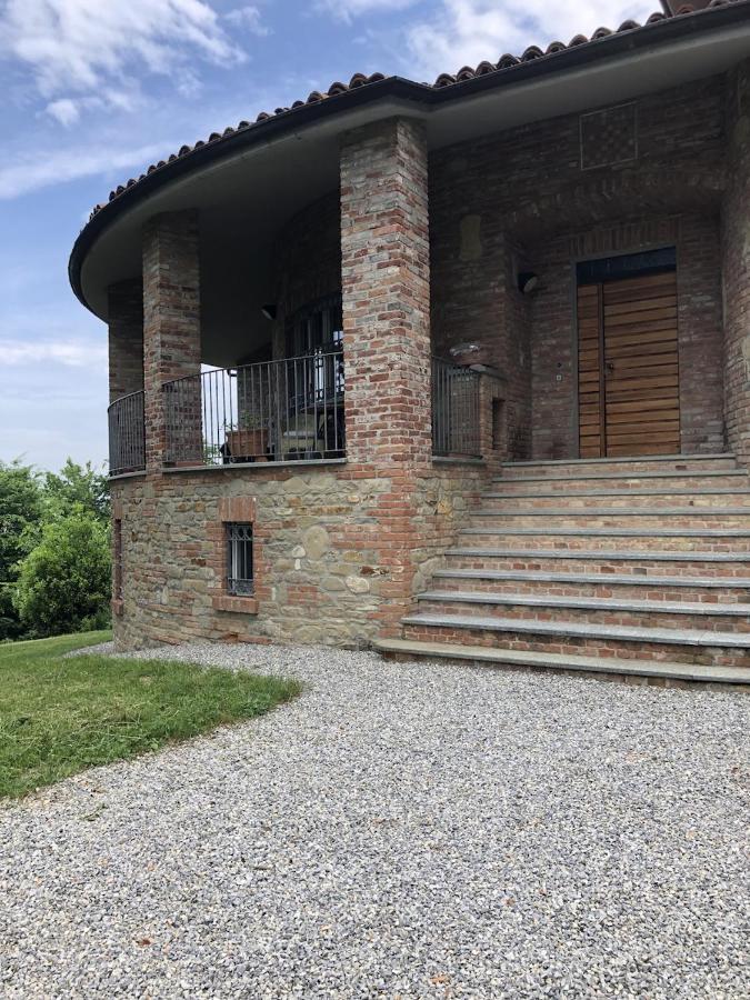 Villa Moglietta Host In Langhe Albaretto della Torre Exterior photo